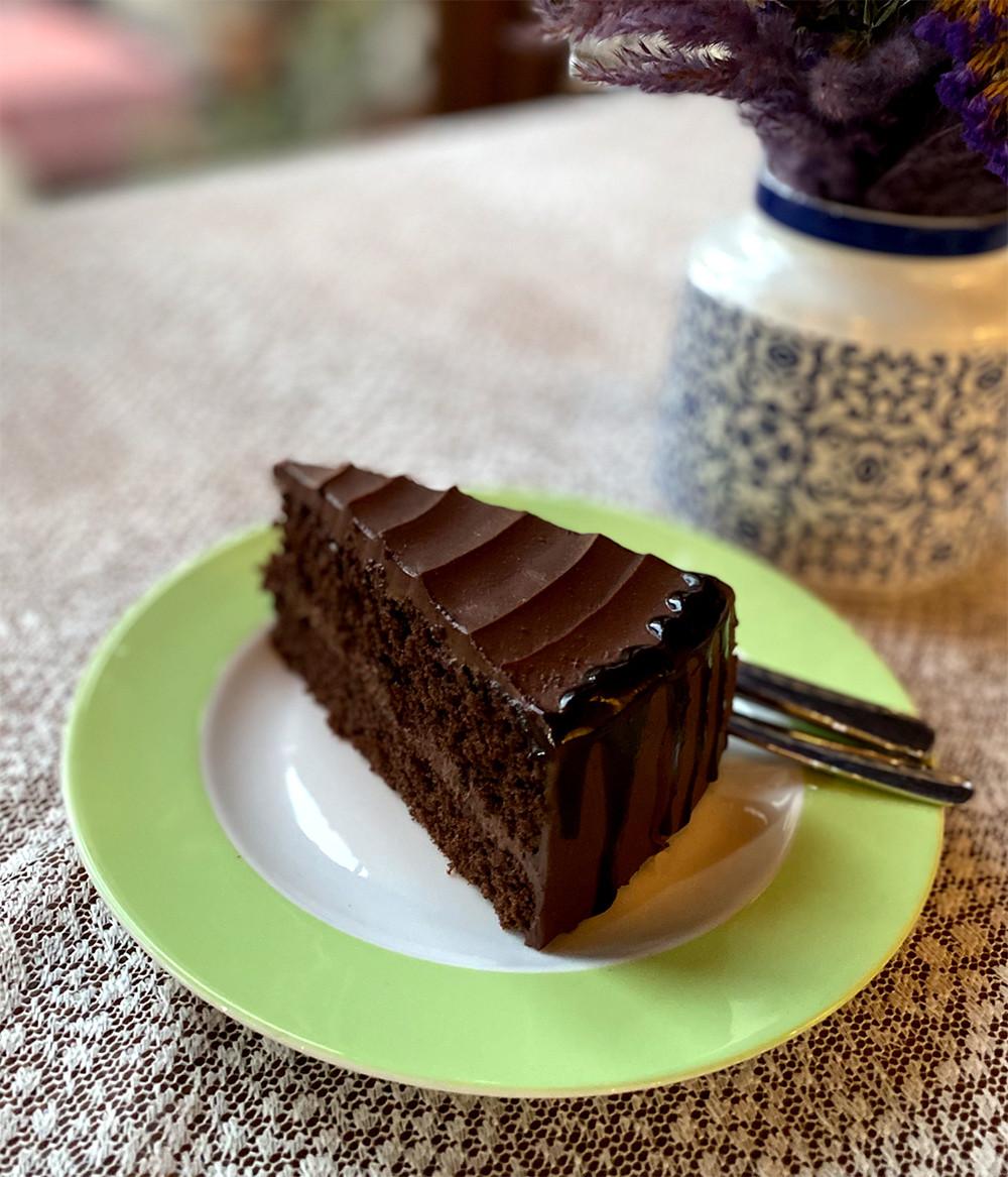 کیک دبل‌چاکلت